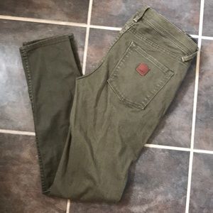 SO CUTE!!! ROXY JEANS FOREST GREEN